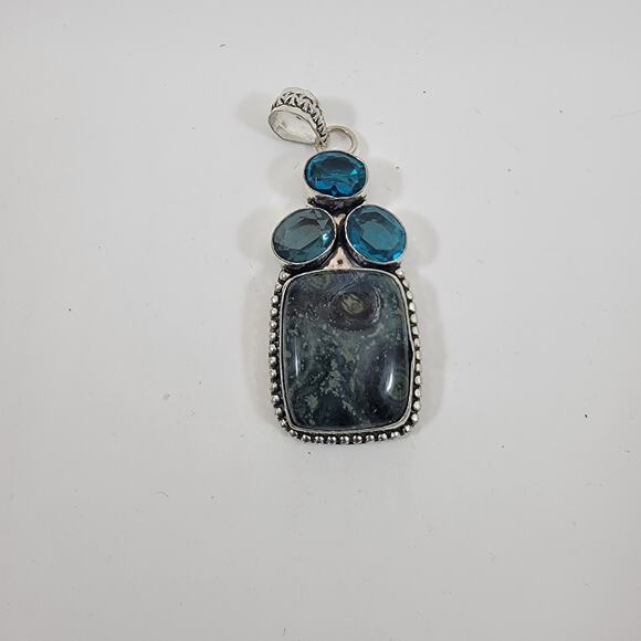 Handmade Silver Pendant with Kambaba Jasper and Blue Topaz Trio - Picture 7 of 10